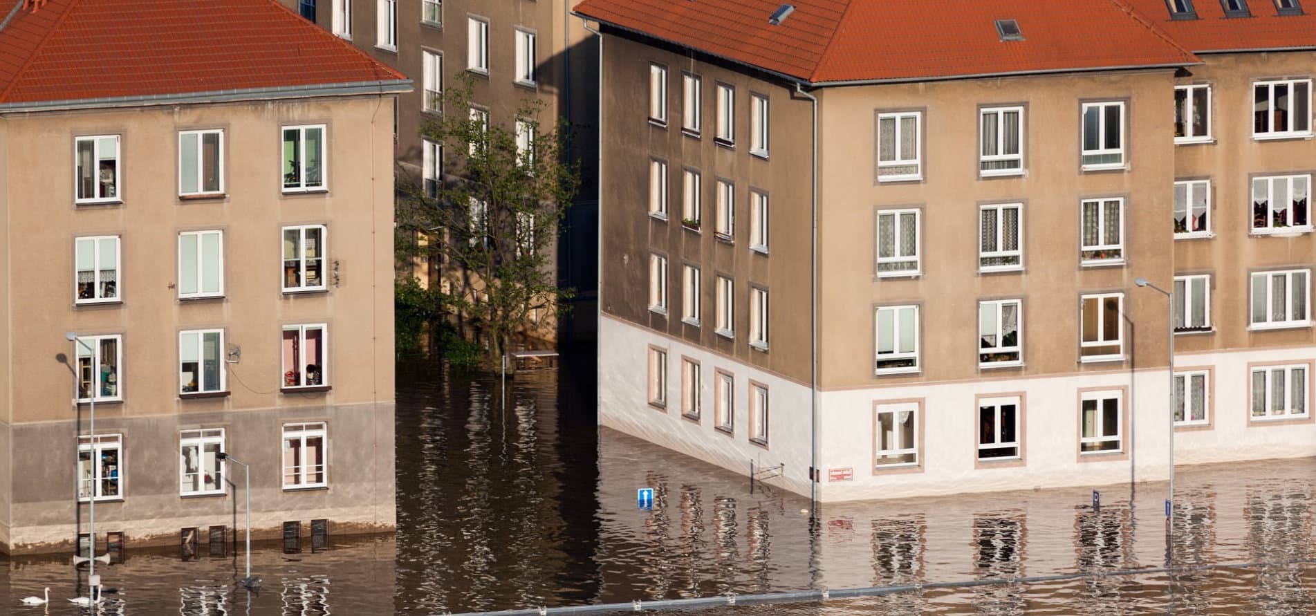 Bautrocknung bei Überschwemmung durch Trocknungstechnik Nord Hamburg